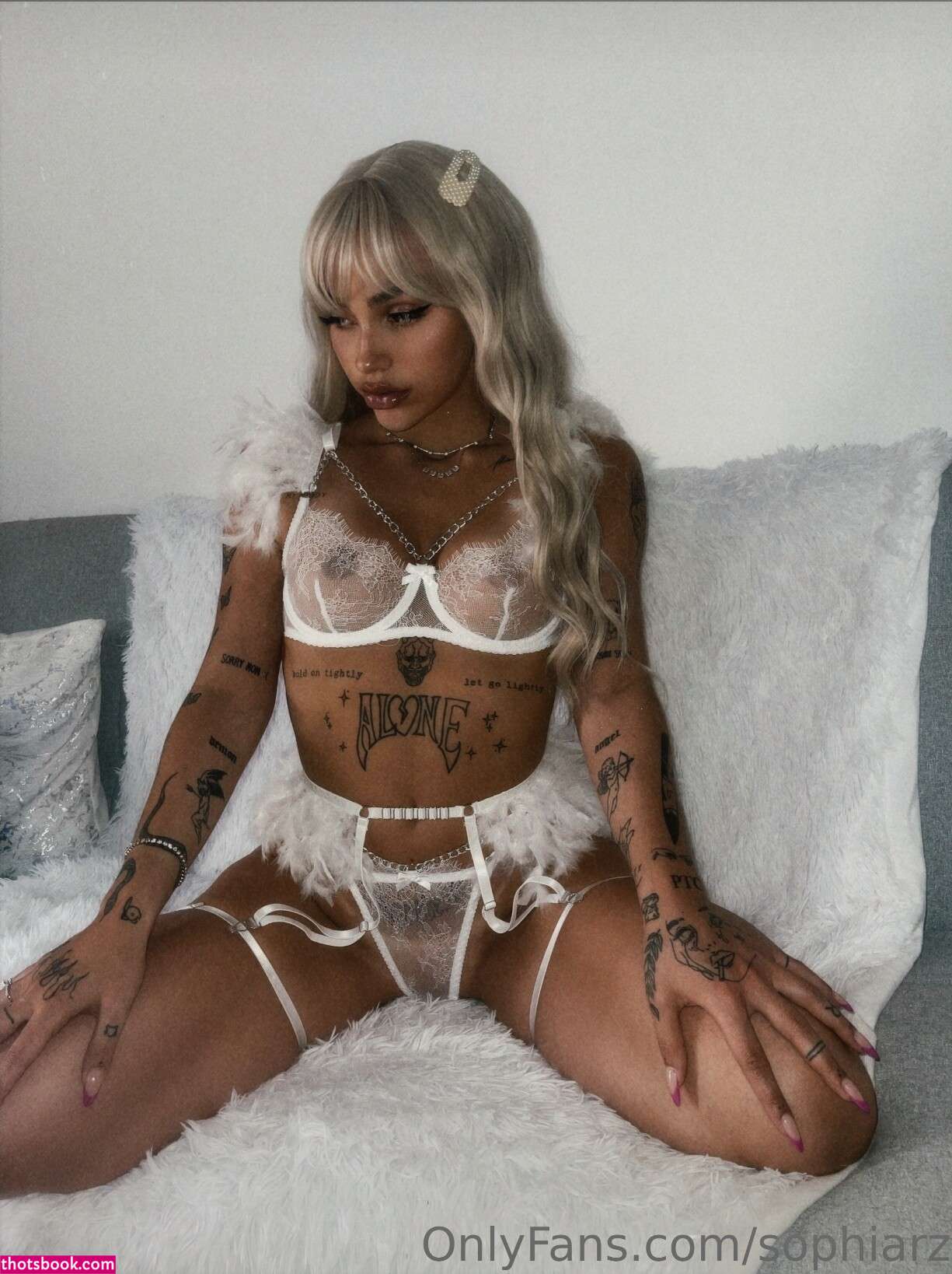 Sophiarizou Photo #47