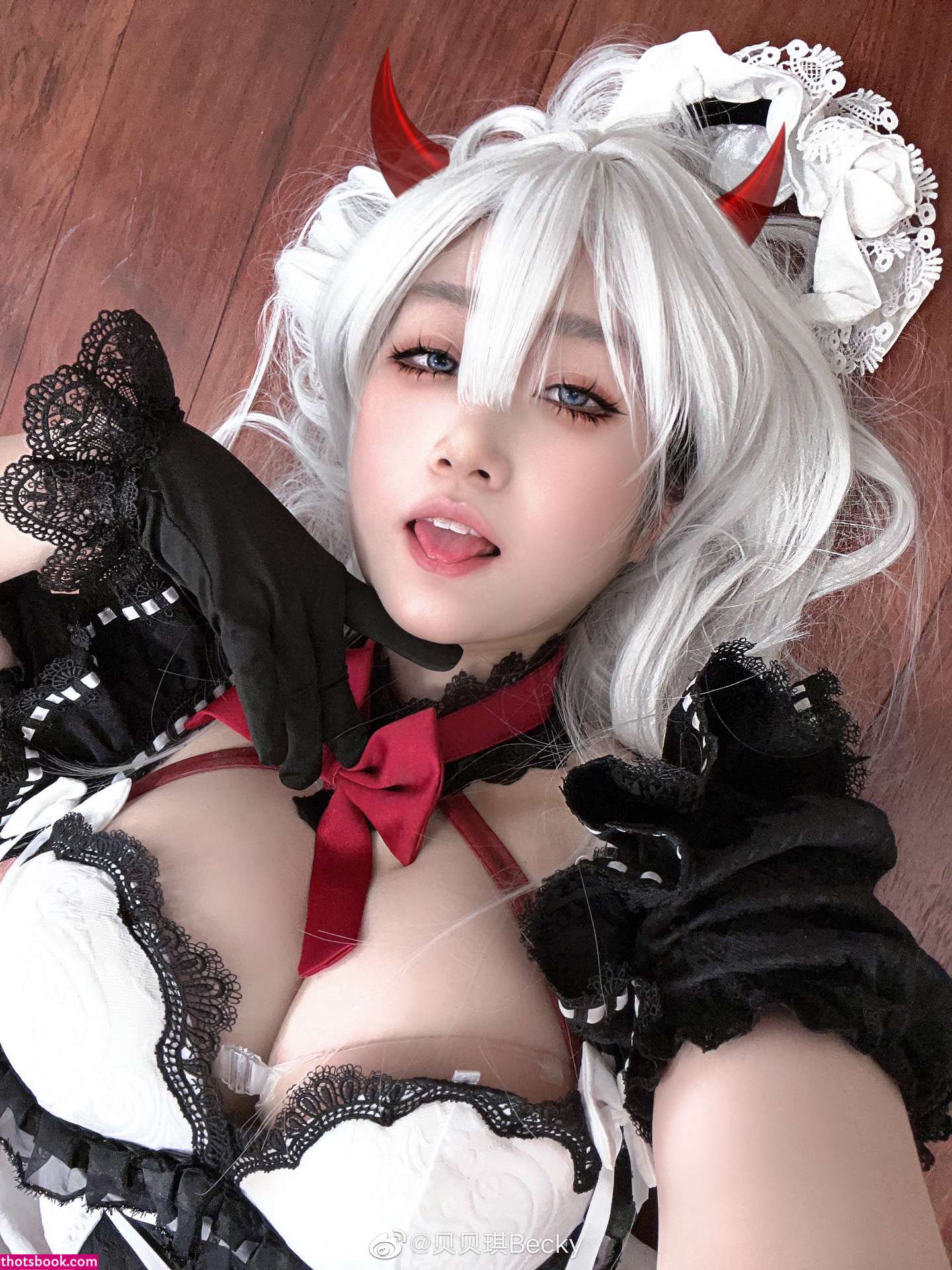 Superbitchbecky Photo #46