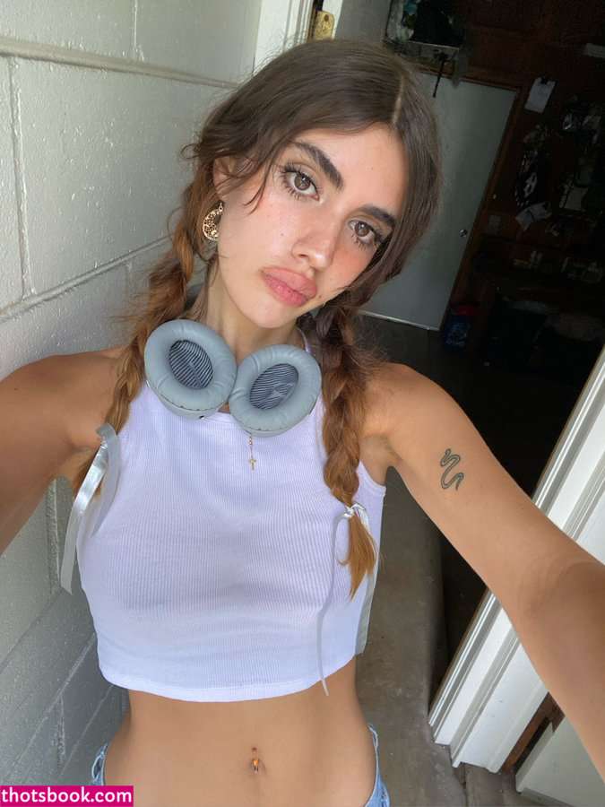 Whoreonica Photo #100