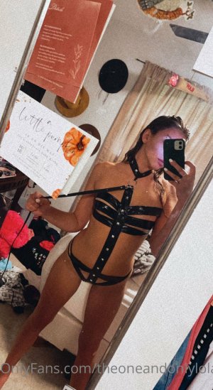 Megan Hill Photo #15