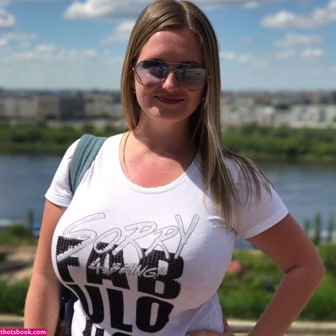 Maria Body Photo #28