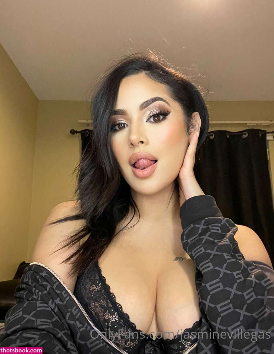 Jasmine Villegas Photo #55