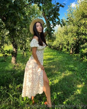 Aventure Marie Photo #100