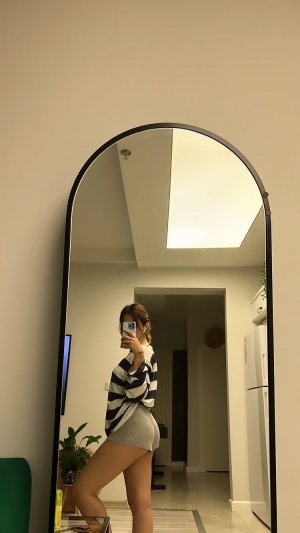 buseeylmaz97 Photo #28