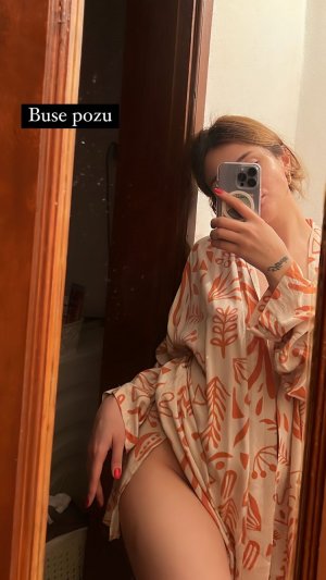 buseeylmaz97 Photo #29