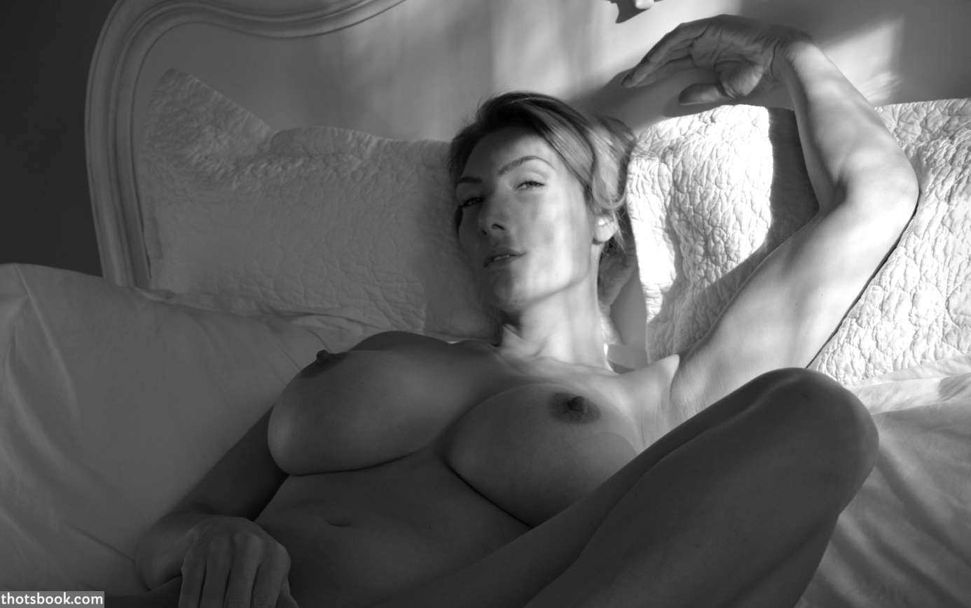 Deeeeliciousmfc Photo #3