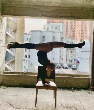 Rachaeljanea Photo #3