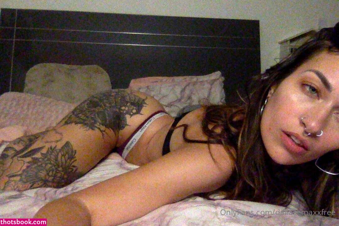 Dallas Maxwell Photo #31