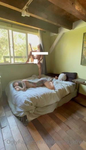 Dallas Maxwell Photo #32