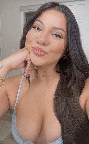 Jackie Figueroa Photo #55