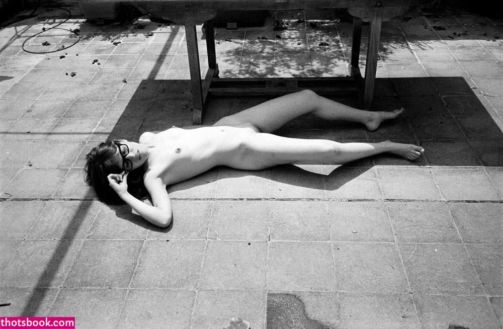 Arils Chest Photo #5