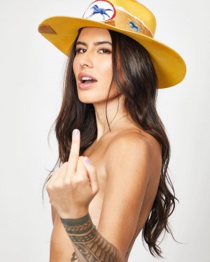 Khalyla Kuhn Photo #24