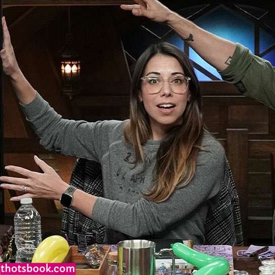 Laura Bailey Photo #17