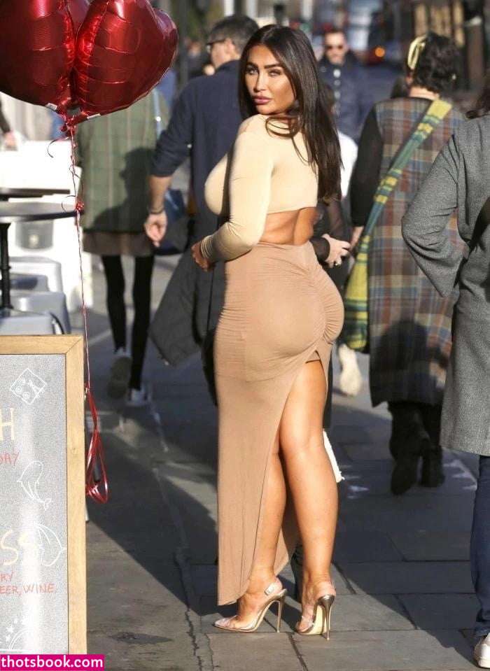 Lauren Goodger Photo #2