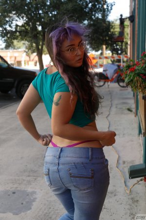 Lilsweetheartbreaker Photo #6