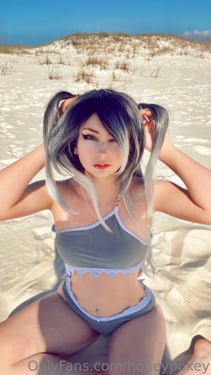 Hopeyhazbin Photo #5