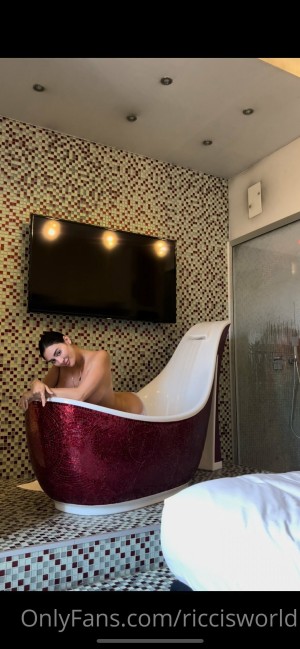 Pretti Ricci Photo #31