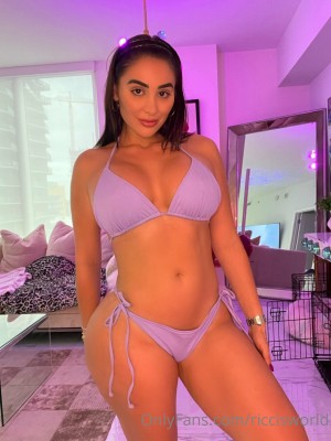 Pretti Ricci Photo #56