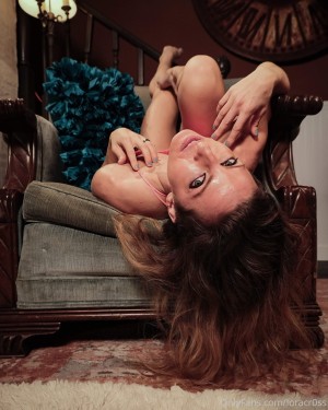 Lora Cross Photo #72