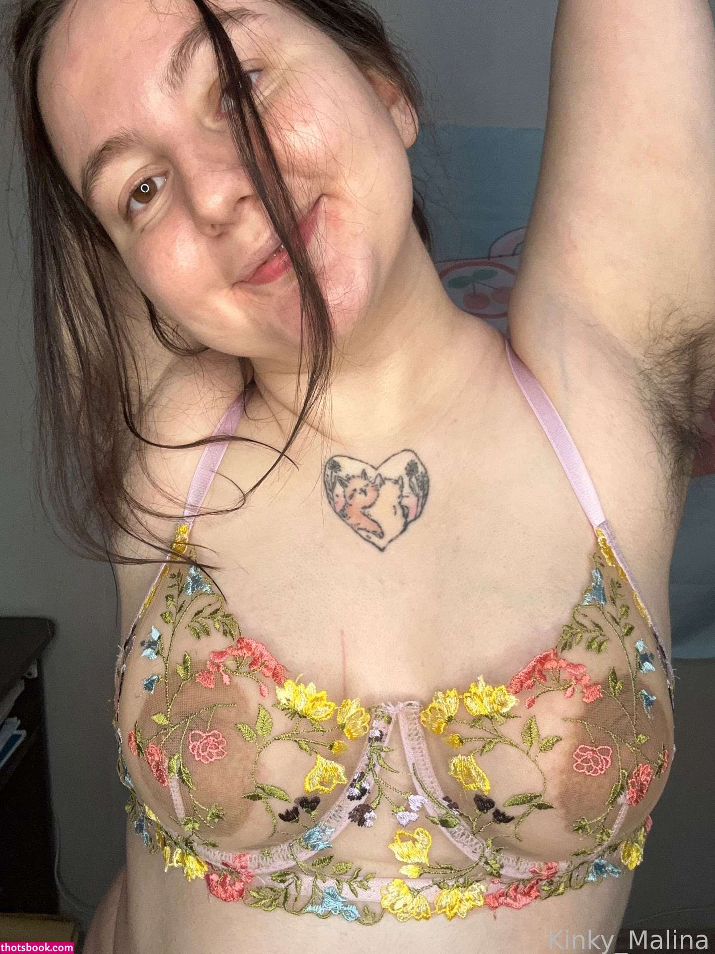 Kinky Malina Photo #32