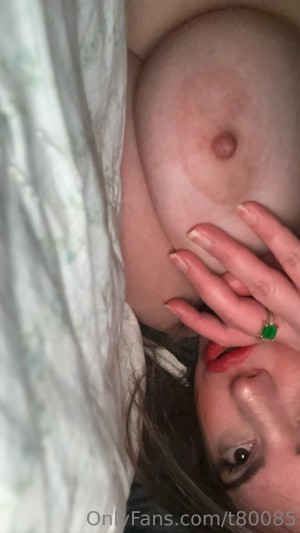 Vanessinator Photo #78