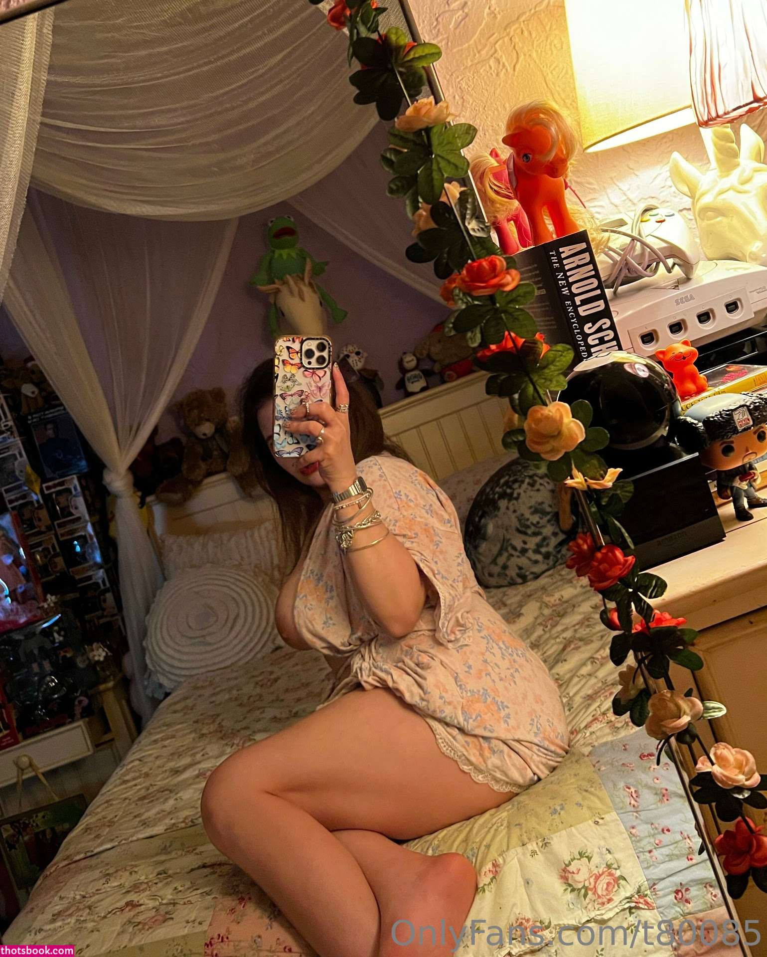 Vanessinator Photo #236