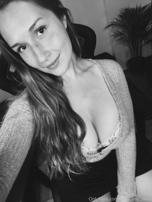 Miss Anastasia Post #1