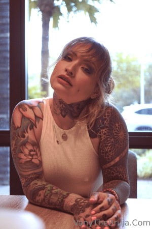 Vany Vicious Photo #37