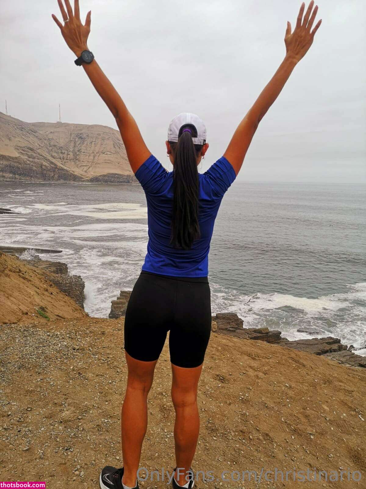 Christinario Photo #143