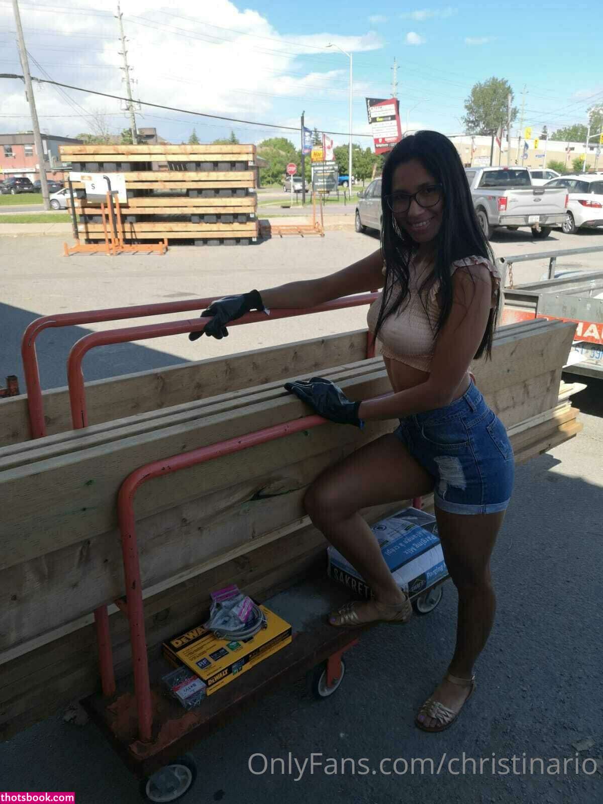 Christinario Photo #162