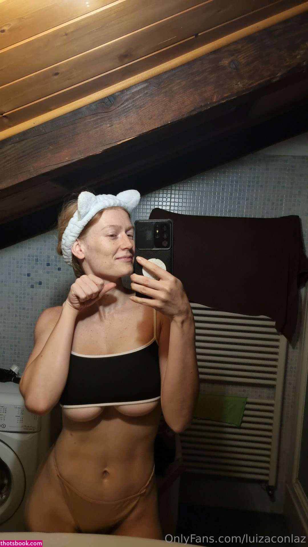 luizaconlaz Photo #149