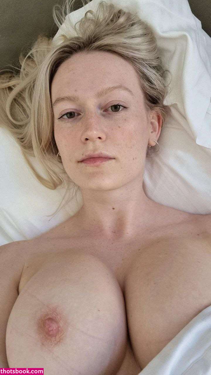 luizaconlaz Photo #168