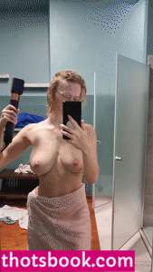 luizaconlaz Photo #182