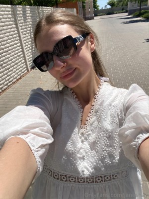 Jane Shays Photo #16