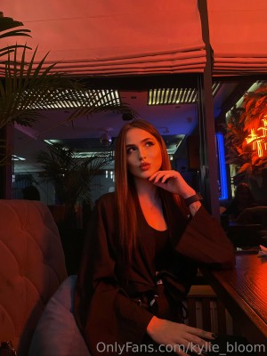 Kylie Bloom Photo #30