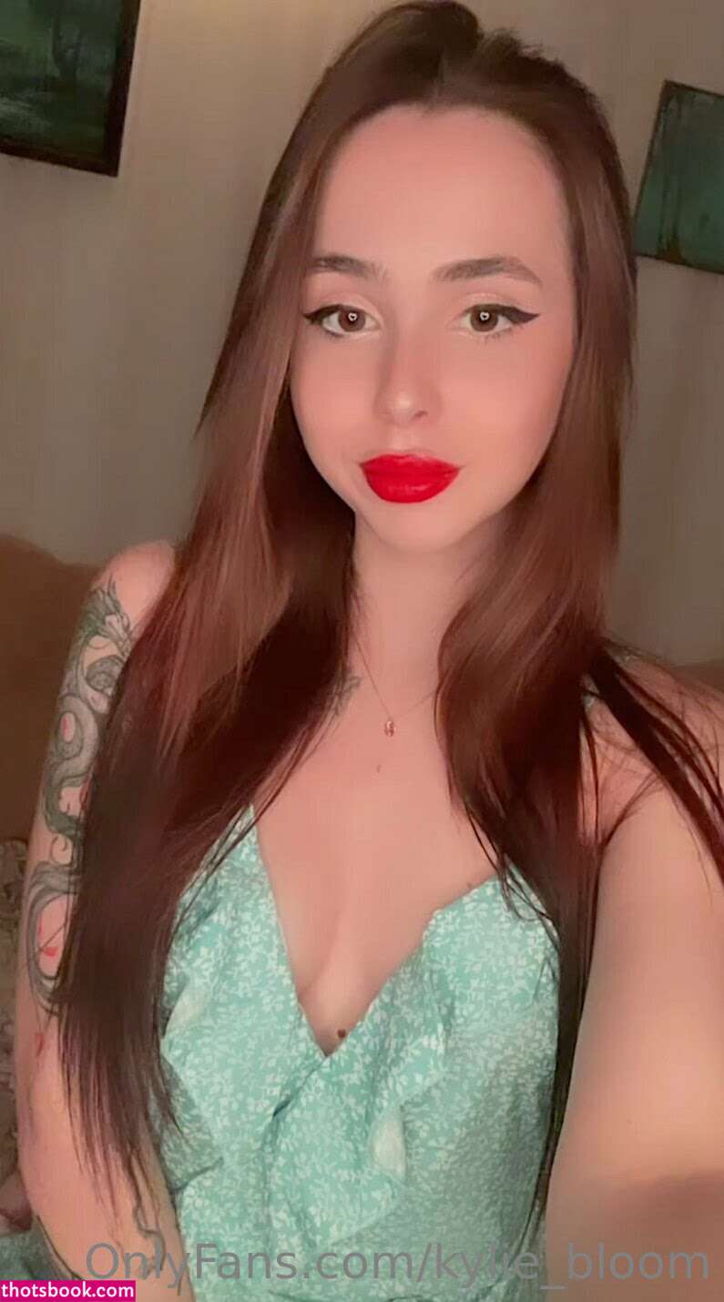 Kylie Bloom Photo #36