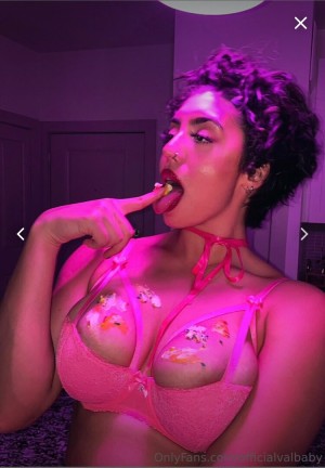 Officialvalbaby Photo #15