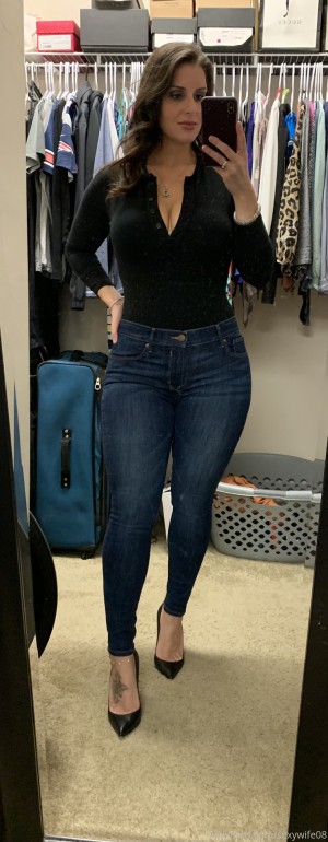 sexywife08 Photo #35