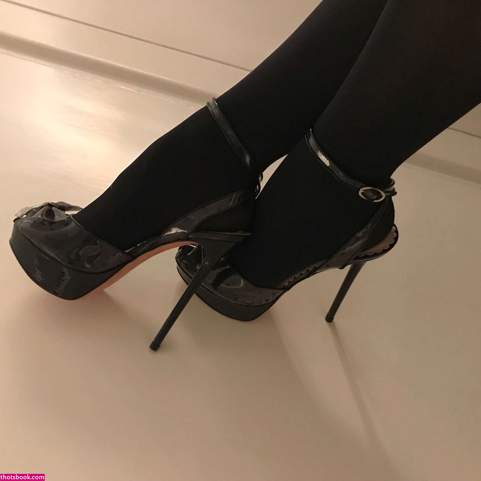 Rita Faltoyano Photo #278