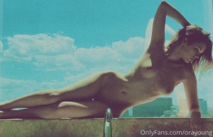 Ora Young Photo #151