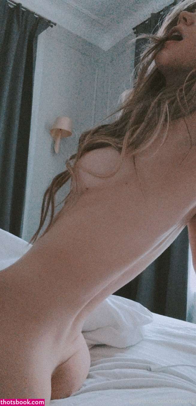 Ora Young Photo #280