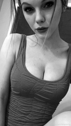 Ora Young Photo #314