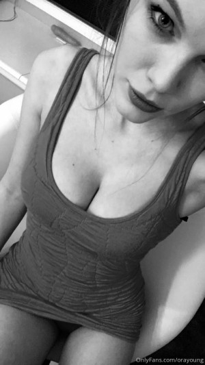 Ora Young Photo #325