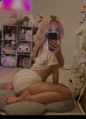 veefroggy Photo #565