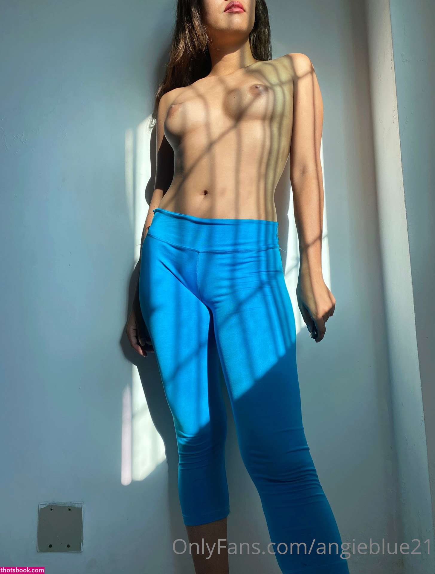 Angieblue21 Photo #331