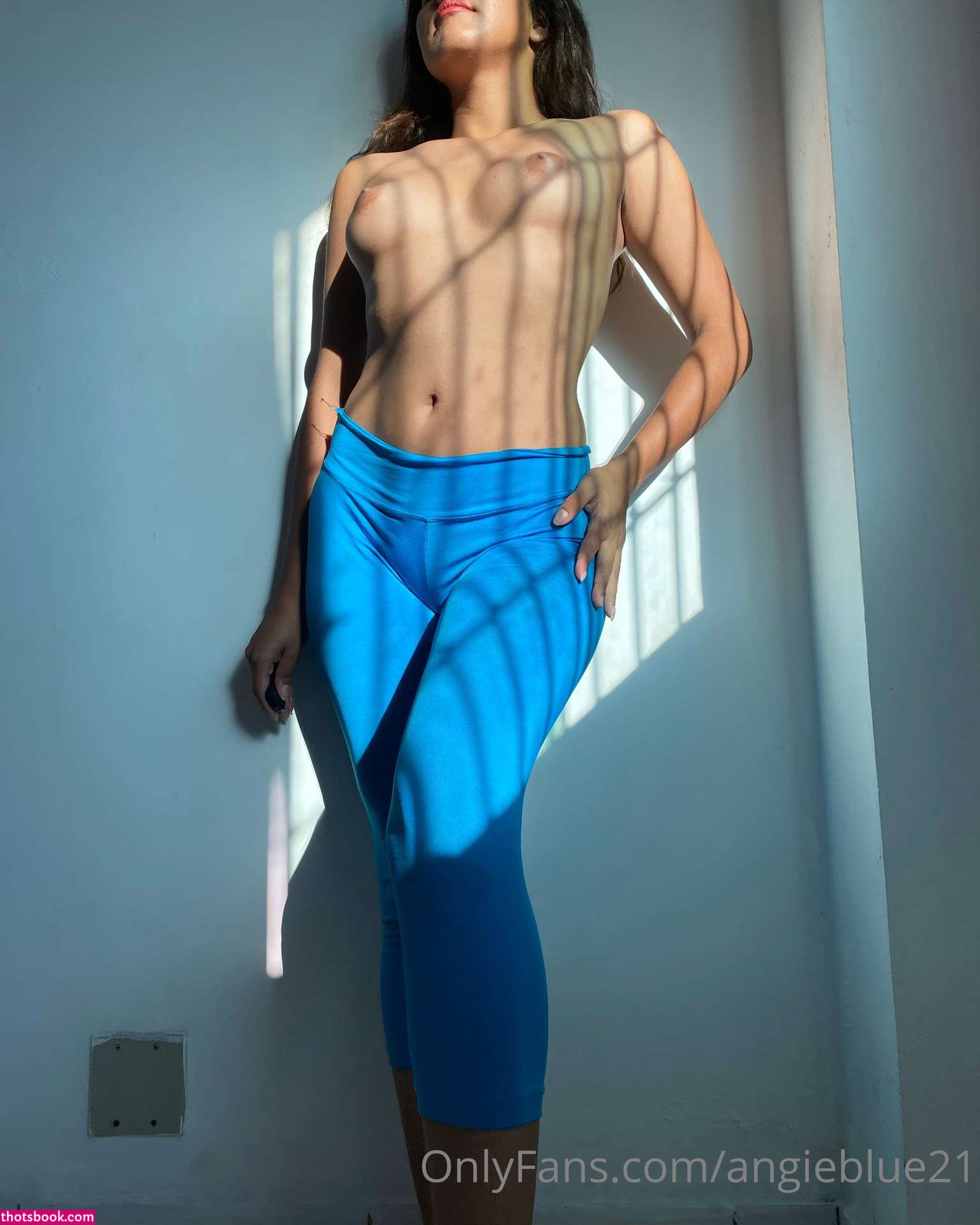 Angieblue21 Photo #333