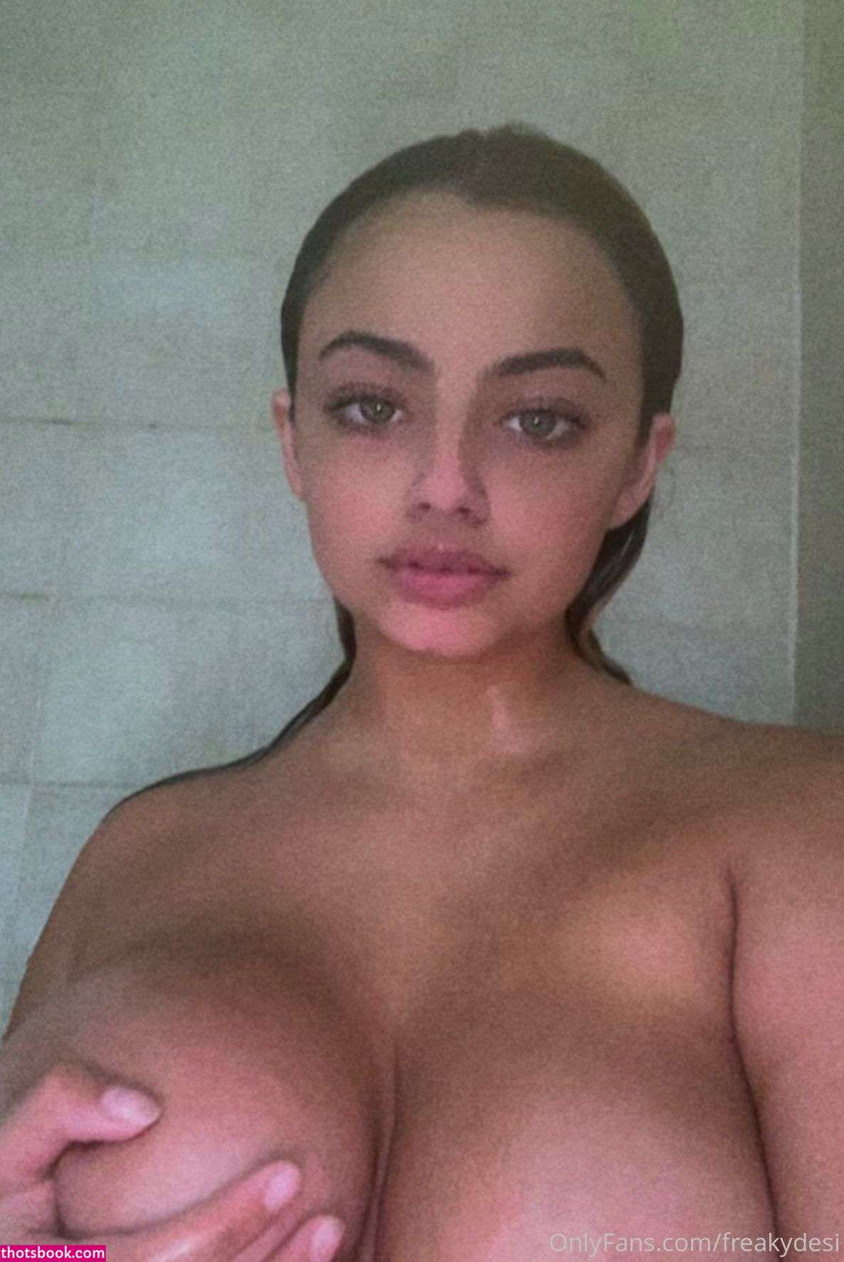 freakydesi Photo #46