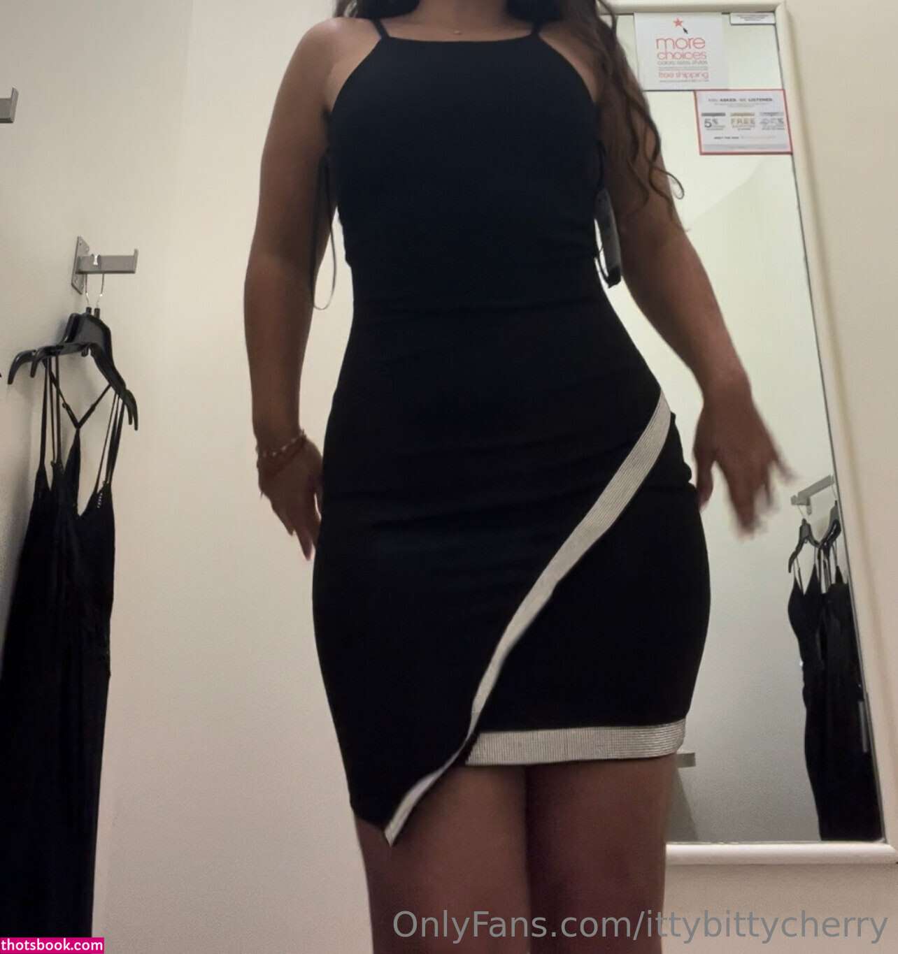 ittybittycherry Photo #109