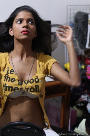 Khyatishree Photo #128