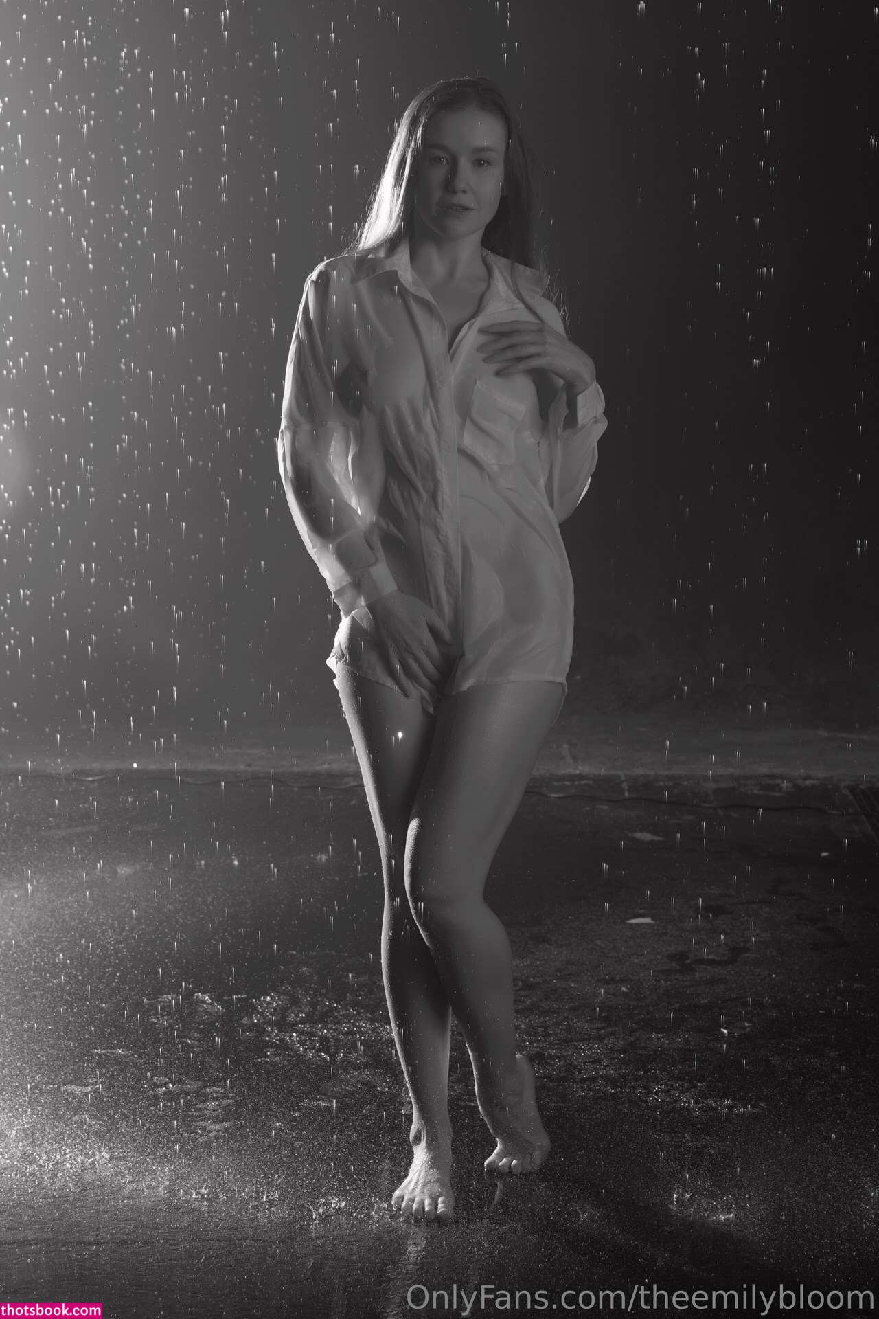 Emily Bloom Photo #869